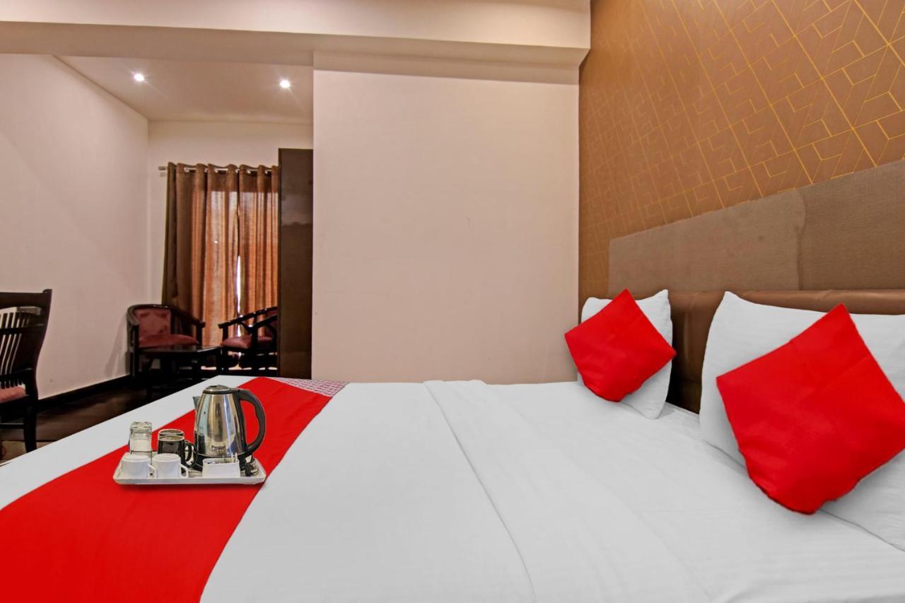 Hotel 19 West นิวเดลี ภายนอก รูปภาพ