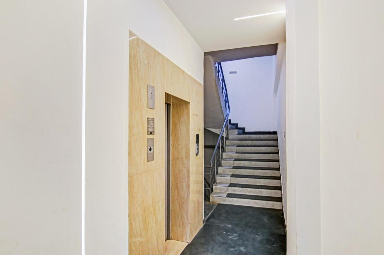 Hotel 19 West นิวเดลี ภายนอก รูปภาพ